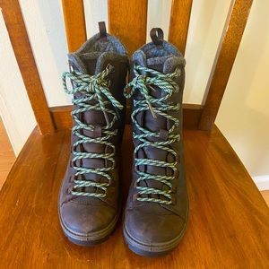 Kamik hiking boots